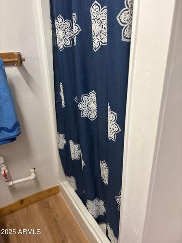 1565 PUMPKIN PATCH Road, Winslow, AZ 86047