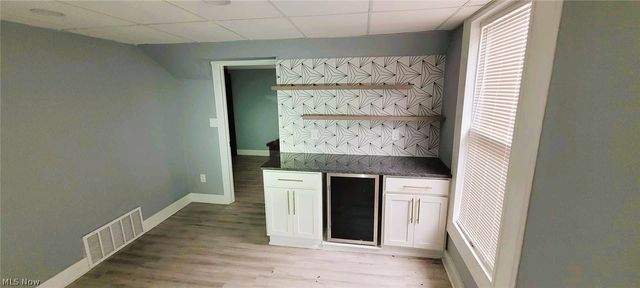 2109 W 42nd Street, Cleveland, OH 44113