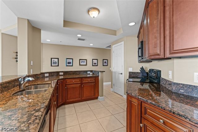 2743 1st ST 1003, Fort Myers, FL 33916
