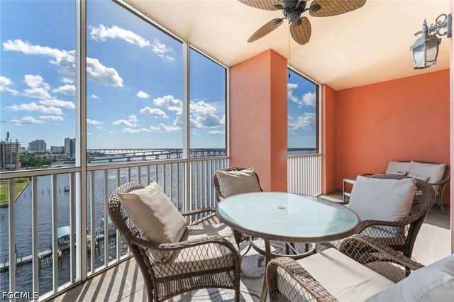 2743 1st ST 1003, Fort Myers, FL 33916