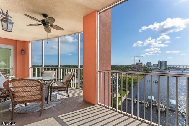 2743 1st ST 1003, Fort Myers, FL 33916