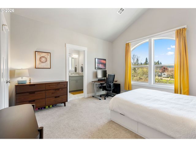 921 GOOSE Way, Hood River, OR 97031