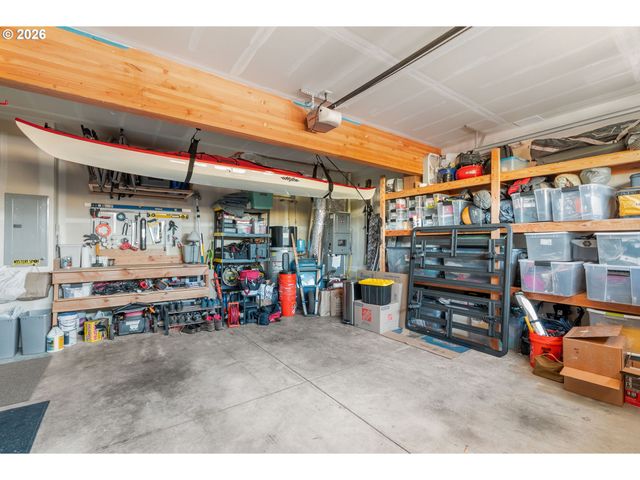 921 GOOSE Way, Hood River, OR 97031