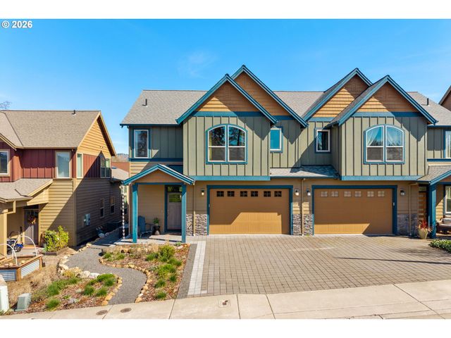 921 GOOSE Way, Hood River, OR 97031