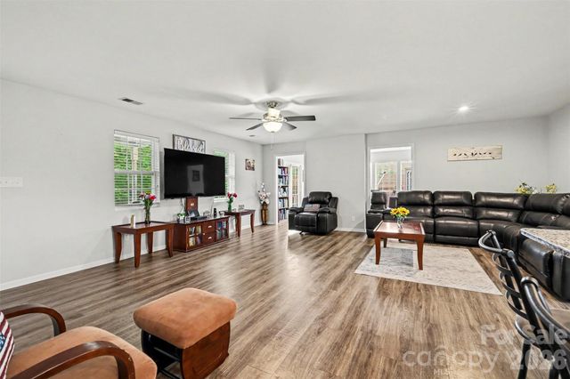 2219 Rock Rest Road, Wingate, NC 28174