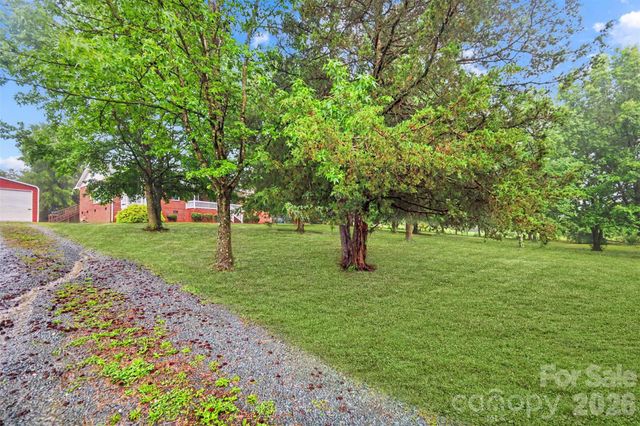 2219 Rock Rest Road, Wingate, NC 28174