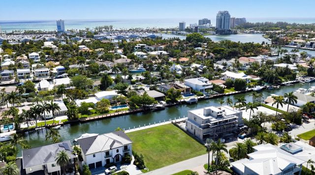 646 Flamingo Drive, Fort Lauderdale, FL 33301
