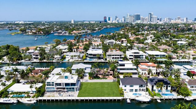 646 Flamingo Drive, Fort Lauderdale, FL 33301