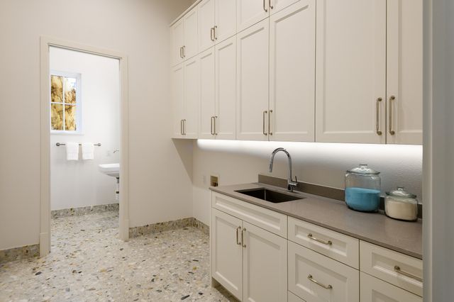 5747 Charlestown Drive, Dallas, TX 75230