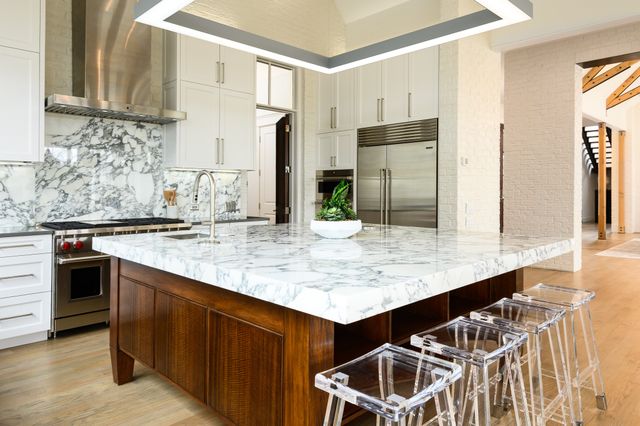 5747 Charlestown Drive, Dallas, TX 75230