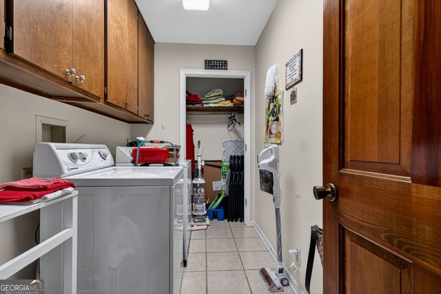 2005 Foxcroft Drive, Lagrange, GA 30240