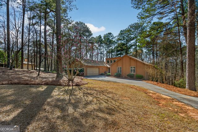 2005 Foxcroft Drive, Lagrange, GA 30240