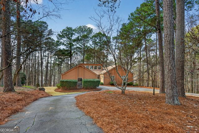 2005 Foxcroft Drive, Lagrange, GA 30240