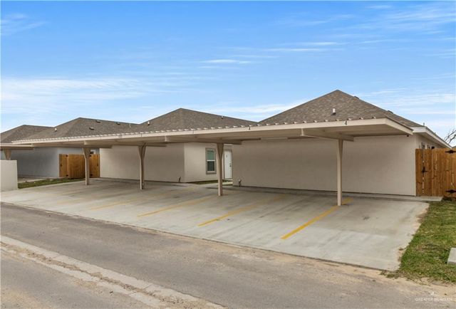 1000 N Woodson Avenue, Edinburg, TX 78541