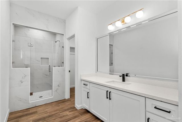 1000 N Woodson Avenue, Edinburg, TX 78541