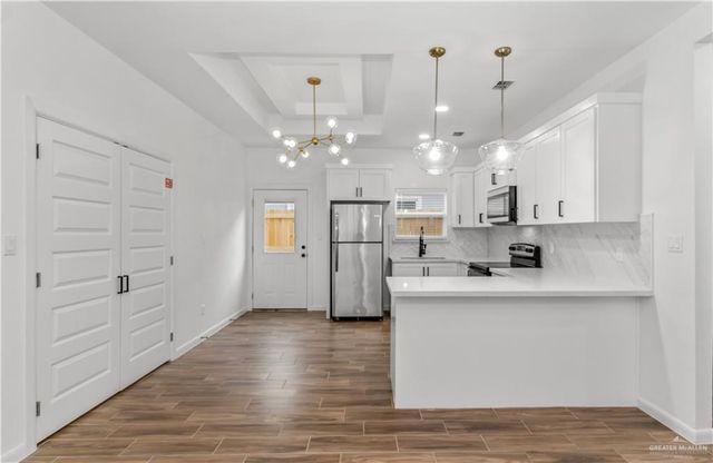 1000 N Woodson Avenue, Edinburg, TX 78541