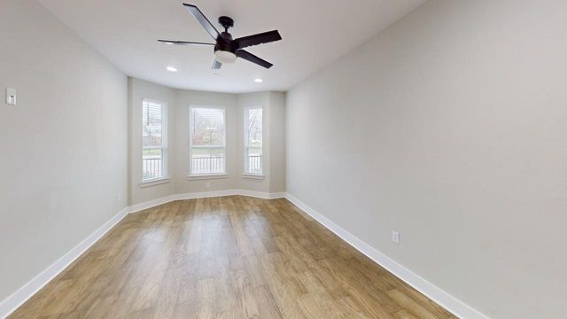 313 N Mill Street, Lewisville, TX 75057