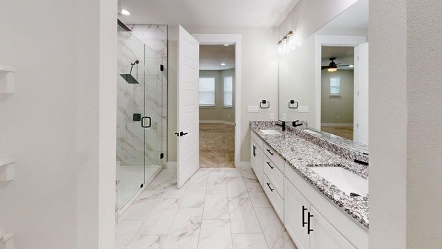 313 N Mill Street, Lewisville, TX 75057