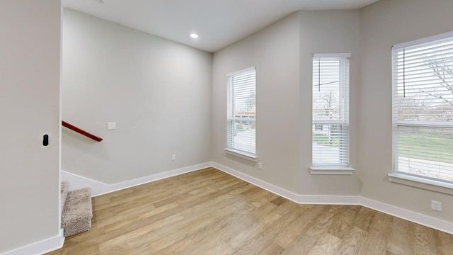 313 N Mill Street, Lewisville, TX 75057