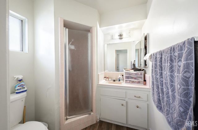 719 Union Street, Delano, CA 93215