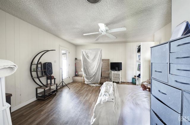 719 Union Street, Delano, CA 93215