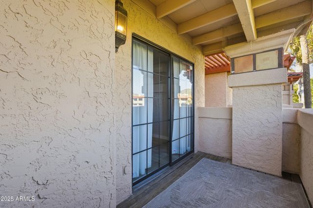 10410 N CAVE CREEK Road 2027, Phoenix, AZ 85020