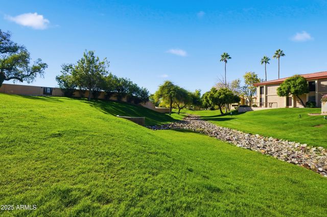 10410 N CAVE CREEK Road 2027, Phoenix, AZ 85020