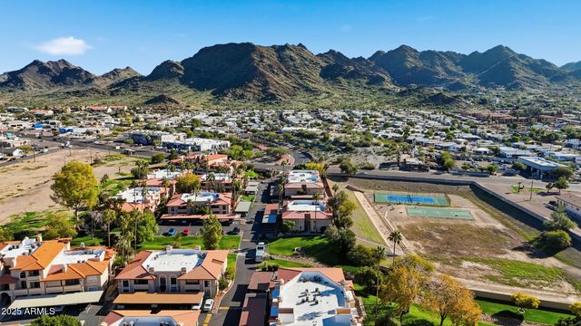 10410 N CAVE CREEK Road 2027, Phoenix, AZ 85020