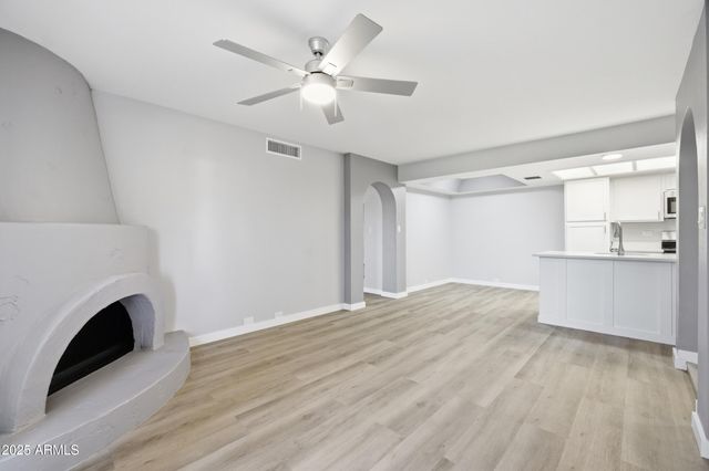 10410 N CAVE CREEK Road 2027, Phoenix, AZ 85020