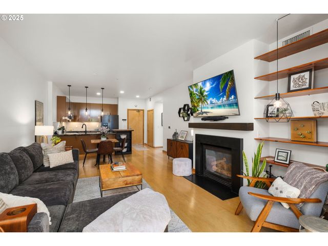 1133 Nw 11TH Ave 305, Portland, OR 97209