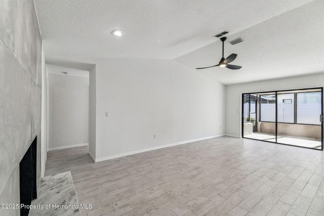 7478 Dundee Way, Weeki Wachee, FL 34613