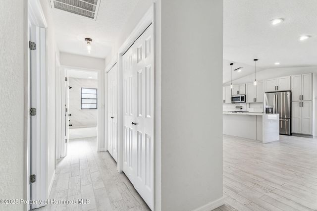 7478 Dundee Way, Weeki Wachee, FL 34613