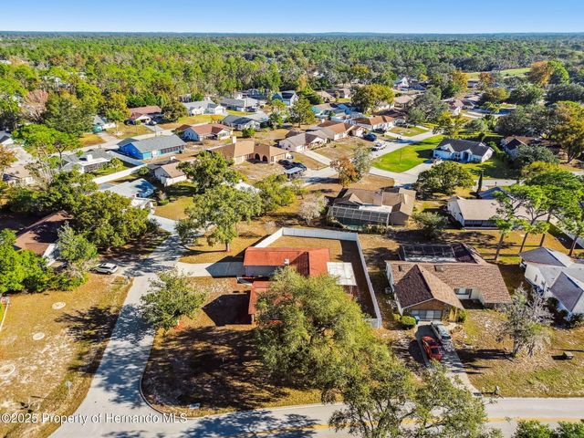 7478 Dundee Way, Weeki Wachee, FL 34613