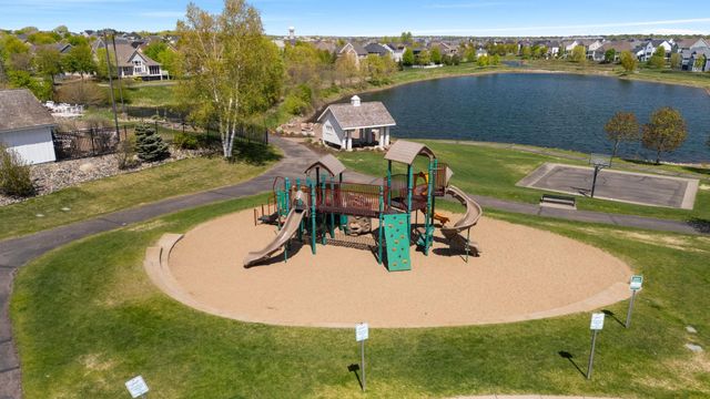 5034 161st St W 161st, Lakeville, MN 55044