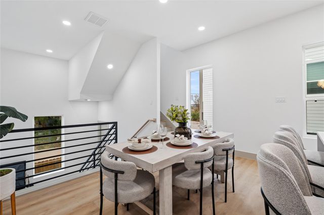 2955 Delafield Street, Houston, TX 77023