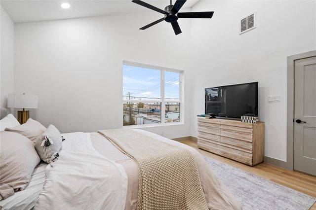 2955 Delafield Street, Houston, TX 77023