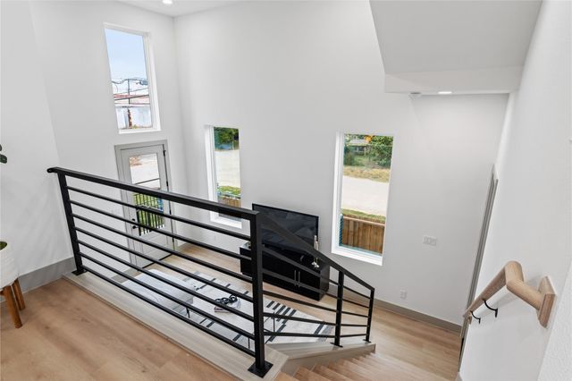 2955 Delafield Street, Houston, TX 77023