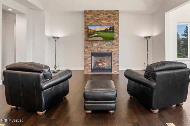 20600 Chanson Way, Reno, NV 89511