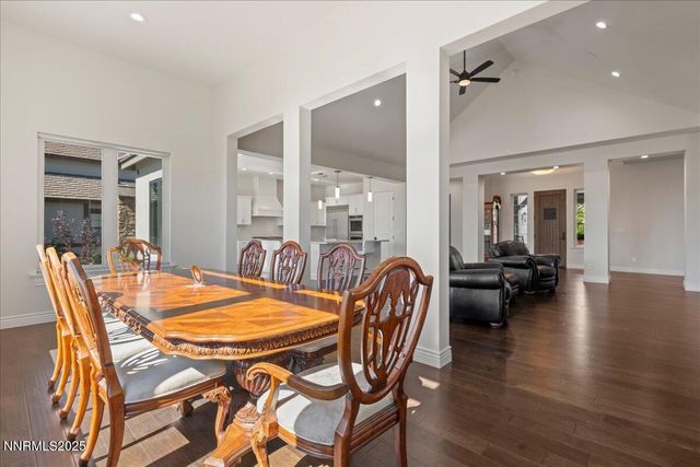 20600 Chanson Way, Reno, NV 89511