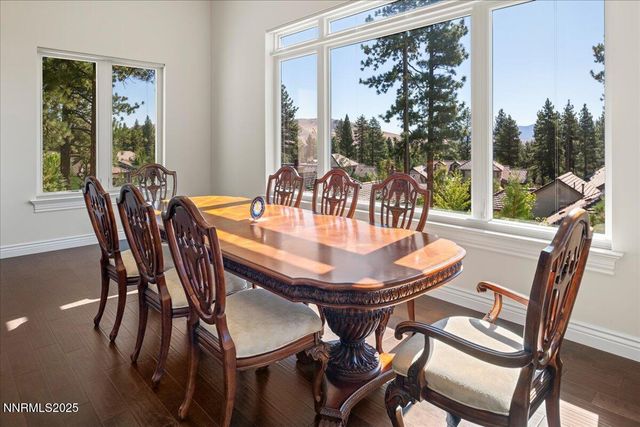 20600 Chanson Way, Reno, NV 89511