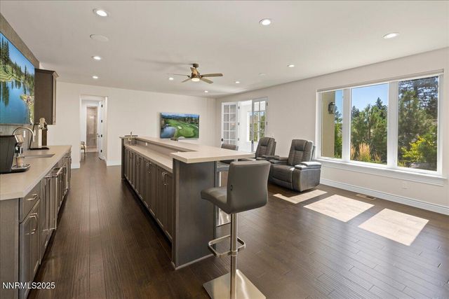 20600 Chanson Way, Reno, NV 89511