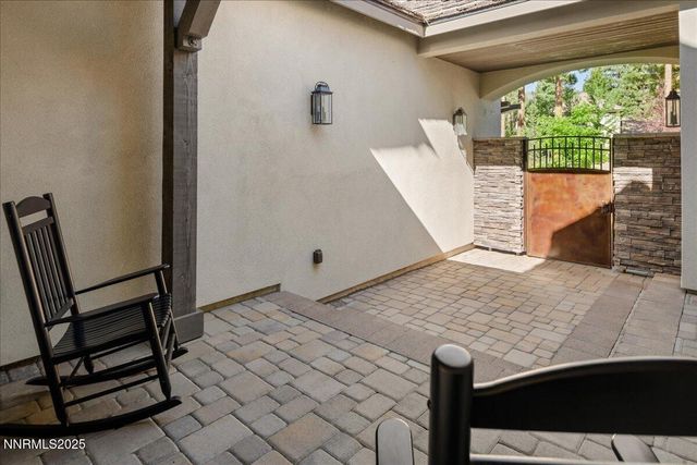 20600 Chanson Way, Reno, NV 89511