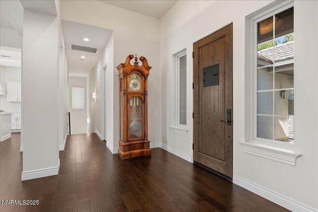 20600 Chanson Way, Reno, NV 89511