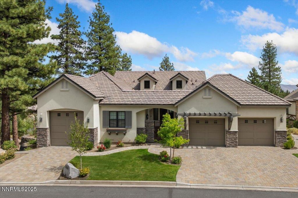 20600 Chanson Way, Reno, NV 89511