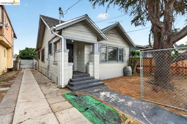 2333 81St Ave, Oakland, CA 94605