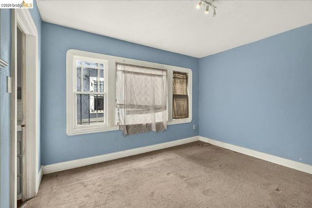 2333 81St Ave, Oakland, CA 94605