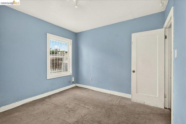 2333 81St Ave, Oakland, CA 94605