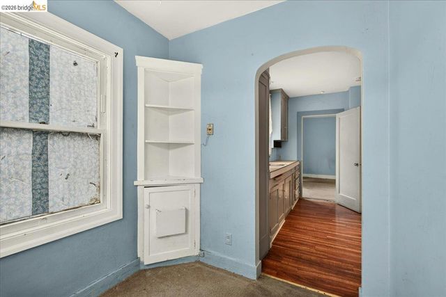 2333 81St Ave, Oakland, CA 94605
