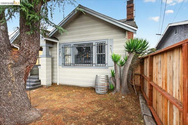 2333 81St Ave, Oakland, CA 94605