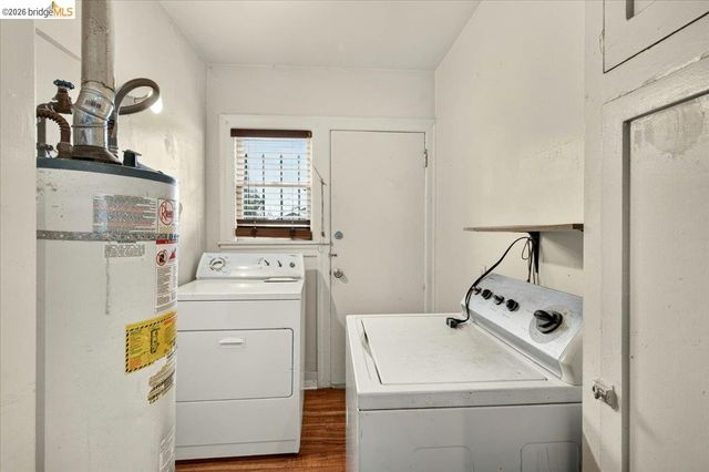 2333 81St Ave, Oakland, CA 94605